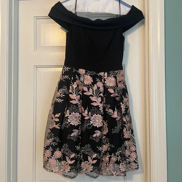Morgan & Co. | Dresses | Morgan Co Sz Off The Shoulder Floral Embroidered  Cocktail Dress | Poshmark